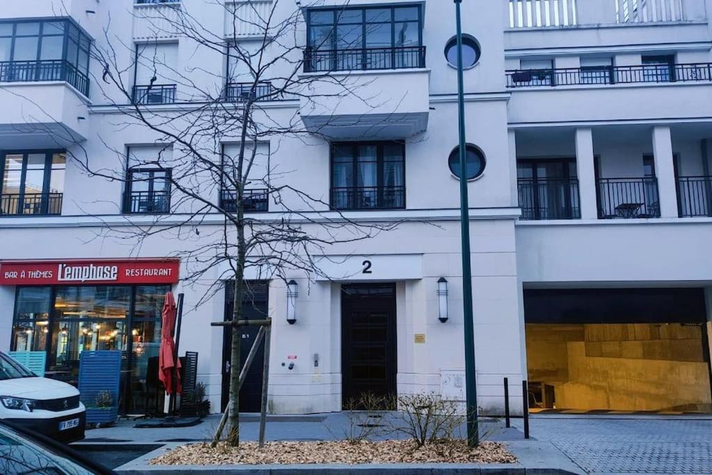 Lotus- 4 Min De Walt Disney-Arrivee Autonome-Parking Et Wifi Gratuit-Proche De Toutes Commodites 5Min De La Vallee Village Chessy  Exterior foto