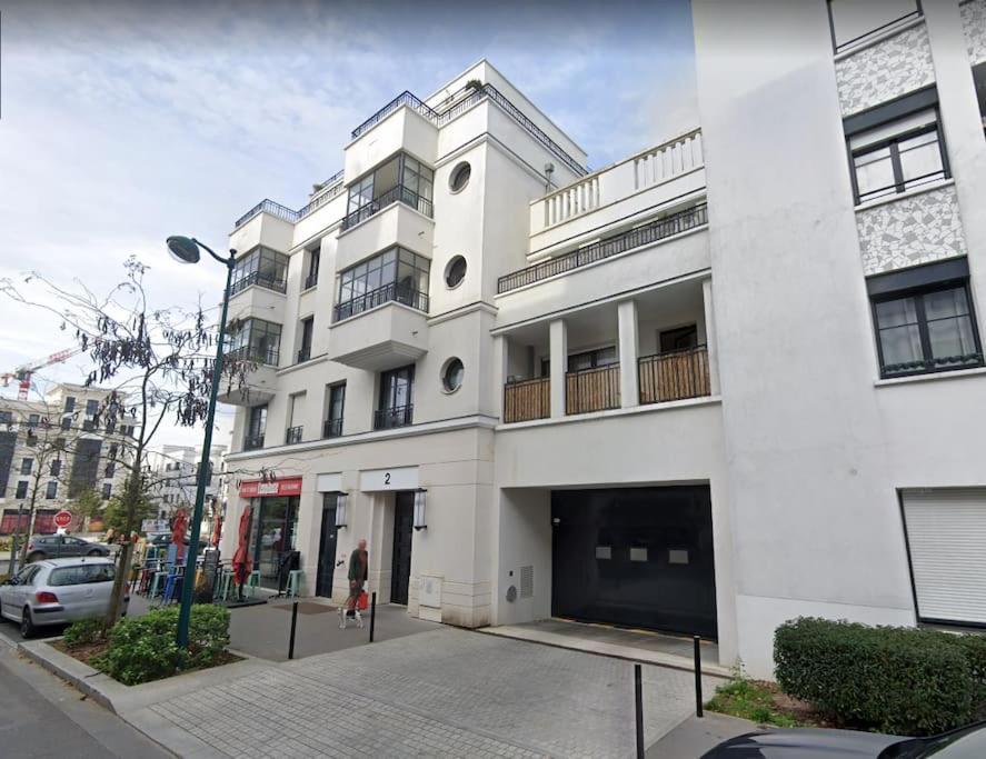 Lotus- 4 Min De Walt Disney-Arrivee Autonome-Parking Et Wifi Gratuit-Proche De Toutes Commodites 5Min De La Vallee Village Chessy  Exterior foto