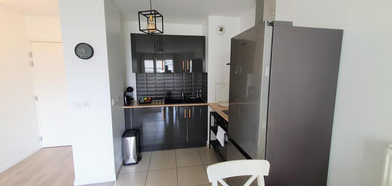 Lotus- 4 Min De Walt Disney-Arrivee Autonome-Parking Et Wifi Gratuit-Proche De Toutes Commodites 5Min De La Vallee Village Chessy  Exterior foto